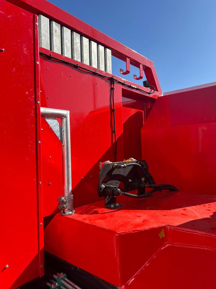 MAN 8x4 mit F1150RA.2.28 L616 Winde - Dropside/ Flatbed truck, Crane truck: picture 2 MAN 8x4 mit F1150RA.2.28 L616 Winde - Dropside/ Flatbed truck, Crane truck: picture 2