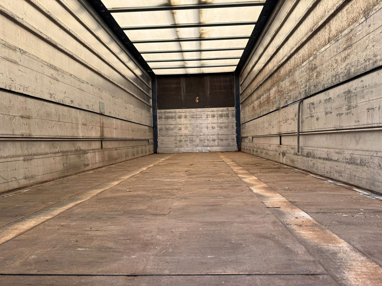 Beverage truck MAN TGA mit Kofferaufbau/Getränkeaufbau + Anhänger: picture 11 Beverage truck MAN TGA mit Kofferaufbau/Getränkeaufbau + Anhänger: picture 11