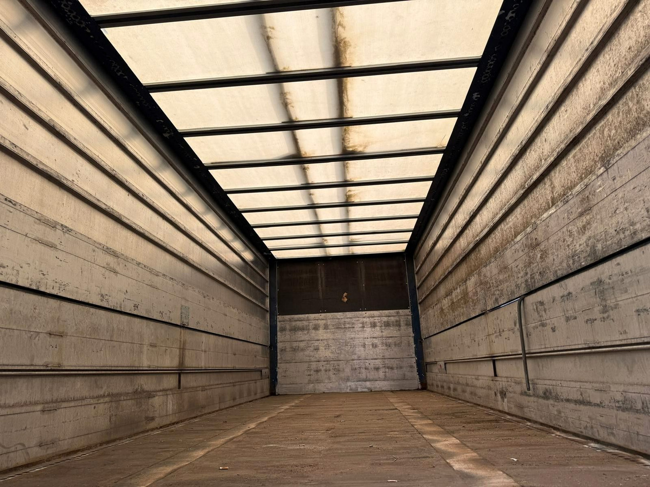 Beverage truck MAN TGA mit Kofferaufbau/Getränkeaufbau + Anhänger: picture 13 Beverage truck MAN TGA mit Kofferaufbau/Getränkeaufbau + Anhänger: picture 13