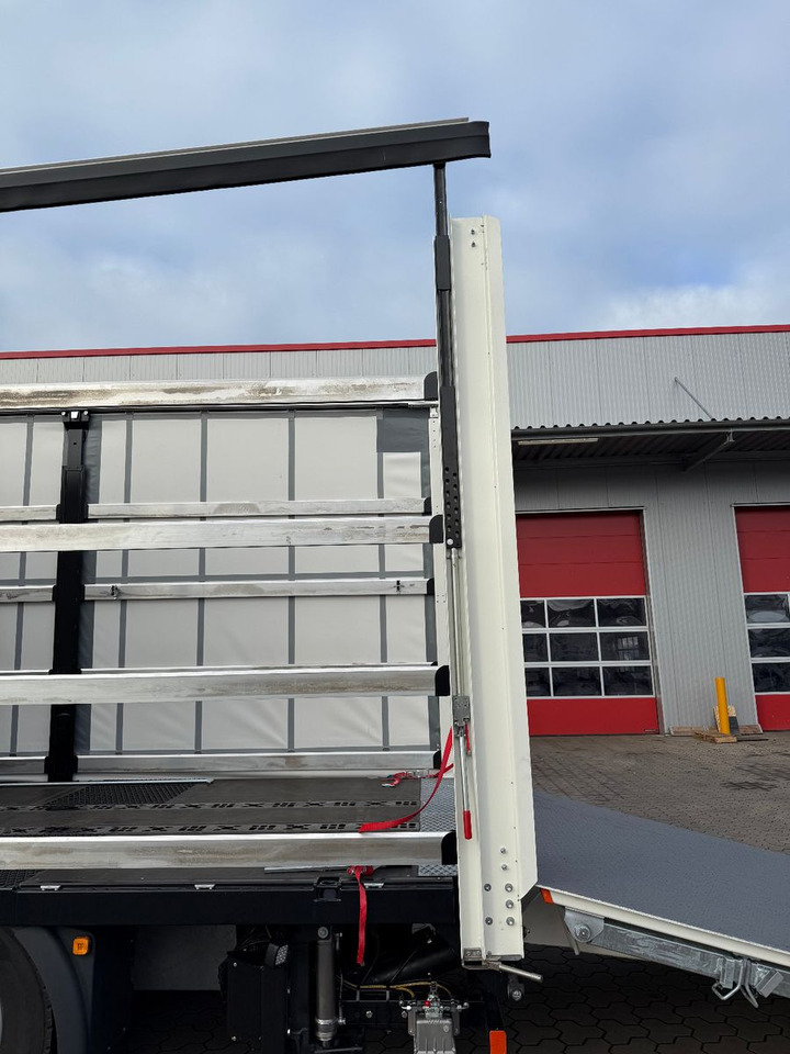 Curtainsider truck MAN TGX 26.440 6x2 LL Schwerlast Ladebordwand/Rampe: picture 13