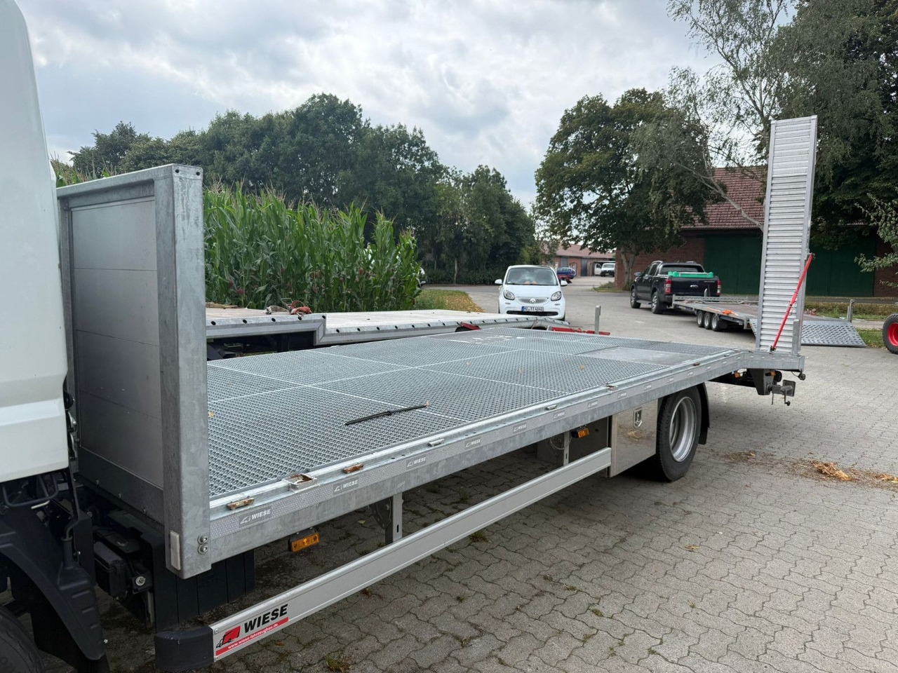 Mitsubishi Fuso Canter  7C18 Arbeitsbühnentransporter - Autotransporter truck: picture 4 Mitsubishi Fuso Canter  7C18 Arbeitsbühnentransporter - Autotransporter truck: picture 4