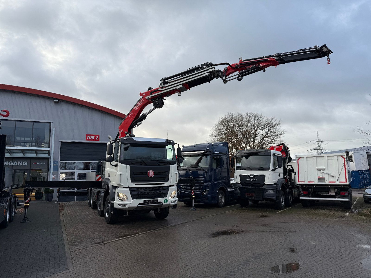 Tatra 41.500 8x8 Phoenix Fassi F710 Kran - Crane truck: picture 2 Tatra 41.500 8x8 Phoenix Fassi F710 Kran - Crane truck: picture 2