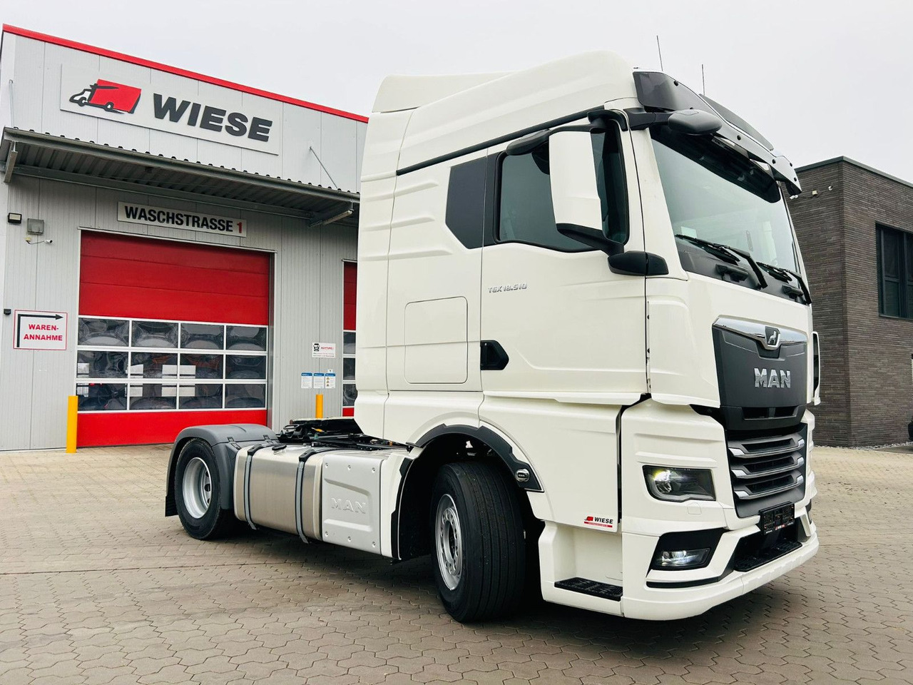 MAN TGX 18.510 4x2 BL Sofort Verfügbar - Tractor unit: picture 2 MAN TGX 18.510 4x2 BL Sofort Verfügbar - Tractor unit: picture 2