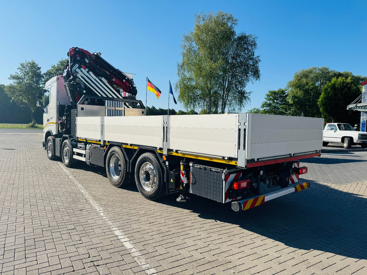 Volvo FH 500 8x2 mit F710RA.2.27 L426 und V20 Winde - Dropside/ Flatbed truck, Crane truck: picture 5 Volvo FH 500 8x2 mit F710RA.2.27 L426 und V20 Winde - Dropside/ Flatbed truck, Crane truck: picture 5