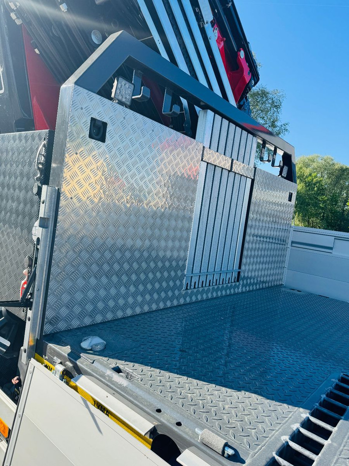 Volvo FH 500 8x2 mit F710RA.2.27 L426 und V20 Winde - Crane truck: picture 3 Volvo FH 500 8x2 mit F710RA.2.27 L426 und V20 Winde - Crane truck: picture 3