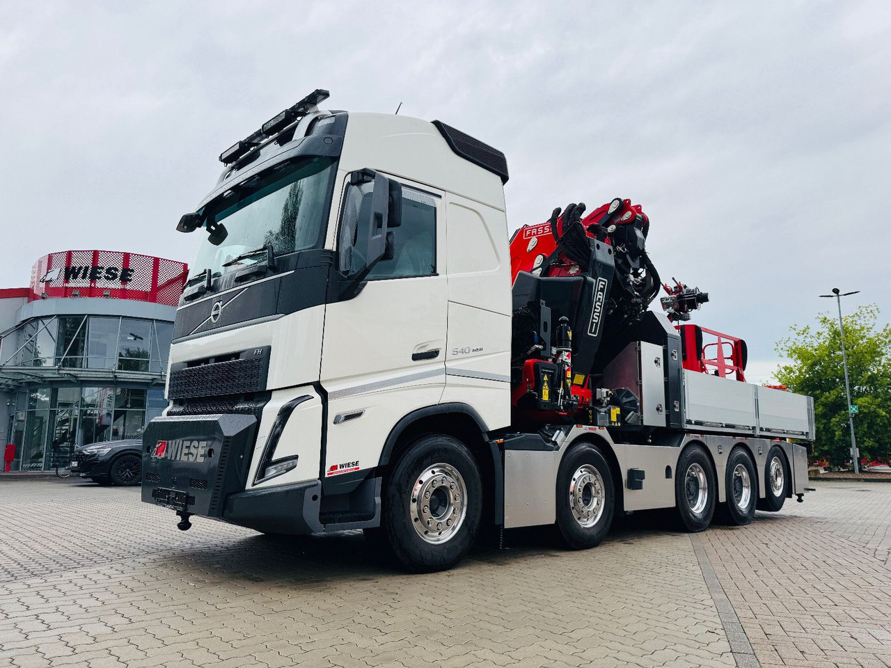 Volvo FH540 10x4 mit F1150 Ladekran, Sattelzugmaschine - Dropside/ Flatbed truck, Crane truck: picture 2 Volvo FH540 10x4 mit F1150 Ladekran, Sattelzugmaschine - Dropside/ Flatbed truck, Crane truck: picture 2