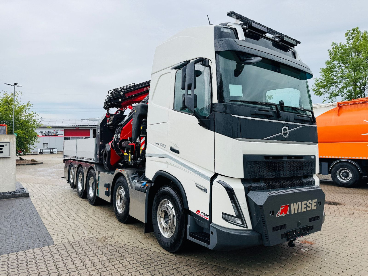 Volvo FH540 10x4 mit F1150 Ladekran, Sattelzugmaschine - Dropside/ Flatbed truck, Crane truck: picture 5 Volvo FH540 10x4 mit F1150 Ladekran, Sattelzugmaschine - Dropside/ Flatbed truck, Crane truck: picture 5