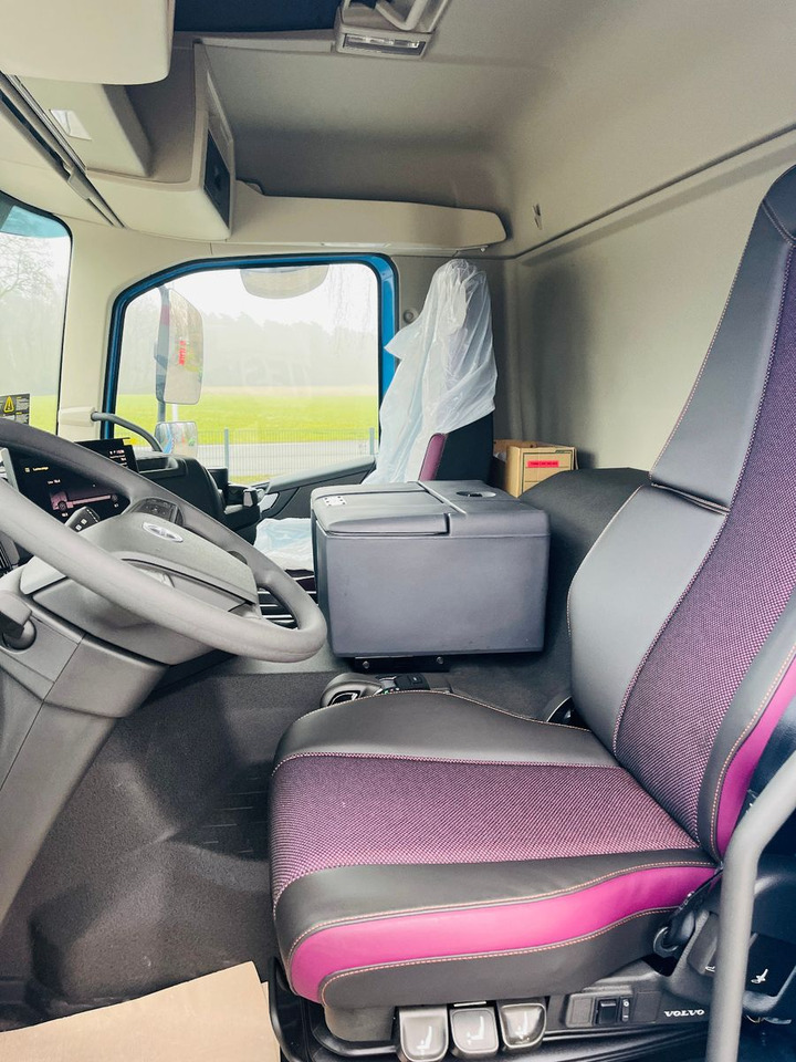 Crane truck Volvo FMX 500 inkl. F345RB.2.24 & L324 +V20 & Korb: picture 11 Crane truck Volvo FMX 500 inkl. F345RB.2.24 & L324 +V20 & Korb: picture 11