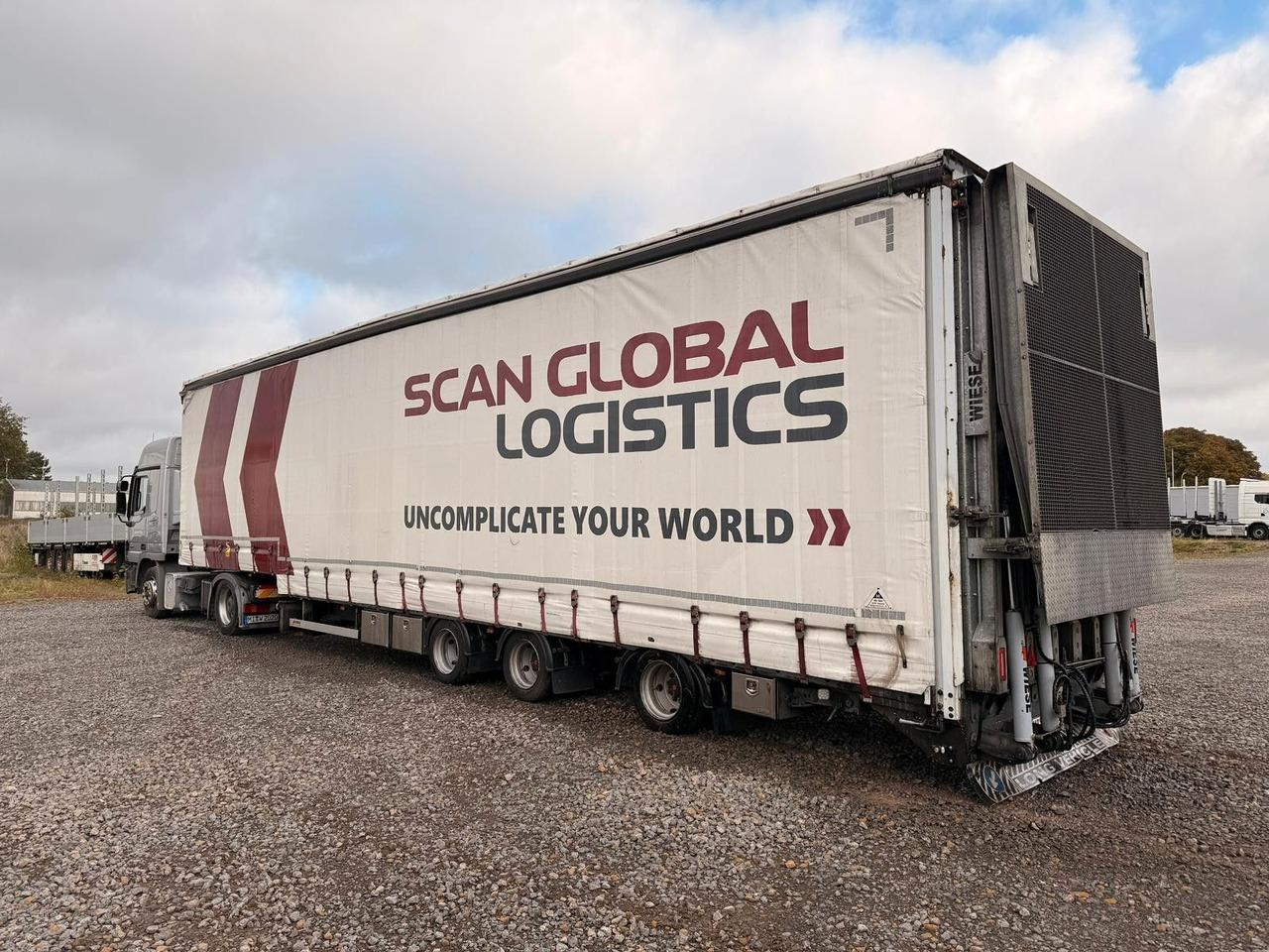 Wiese Gabelstaplertransporter Rampe Mega Lowline - Low loader semi-trailer: picture 1 Wiese Gabelstaplertransporter Rampe Mega Lowline - Low loader semi-trailer: picture 1