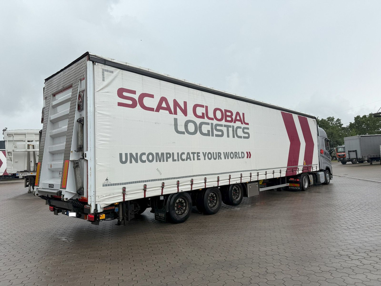 Wiese Mega Schiebeplane mit Dhollandia Rampe 9t - Low loader semi-trailer: picture 2 Wiese Mega Schiebeplane mit Dhollandia Rampe 9t - Low loader semi-trailer: picture 2