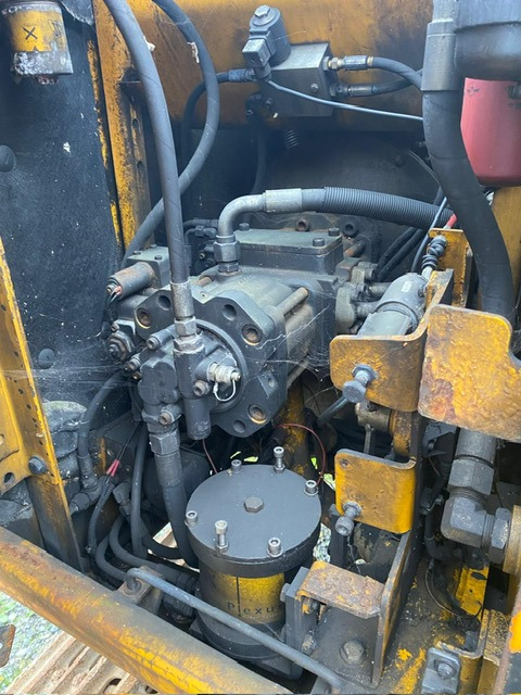 JCB JS130 - Crawler excavator: picture 4 JCB JS130 - Crawler excavator: picture 4