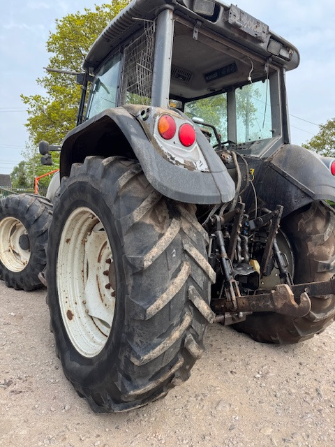 VALTRA T130 - Farm tractor: picture 3 VALTRA T130 - Farm tractor: picture 3