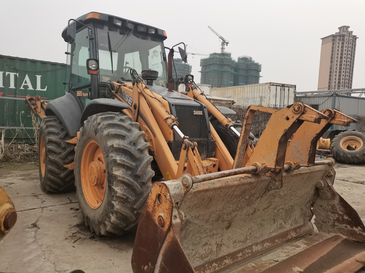 CASE 695 - Backhoe loader: picture 5 CASE 695 - Backhoe loader: picture 5