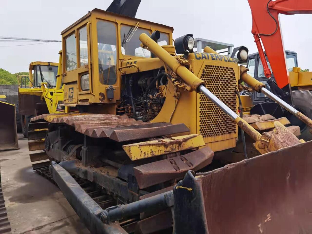 CATERPILLAR D6D - Bulldozer: picture 4 CATERPILLAR D6D - Bulldozer: picture 4