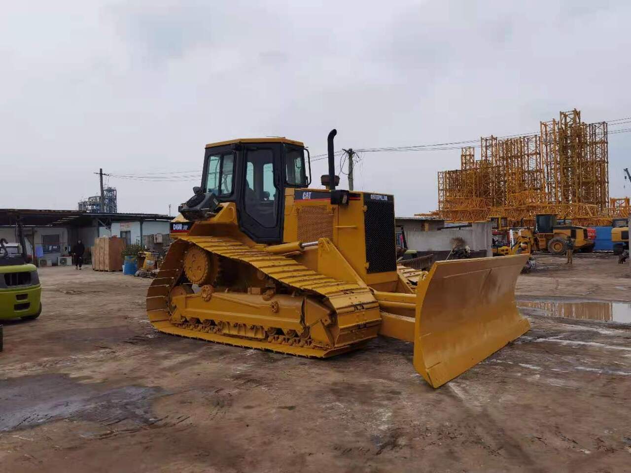 CATERPILLAR D6M - Bulldozer: picture 5 CATERPILLAR D6M - Bulldozer: picture 5