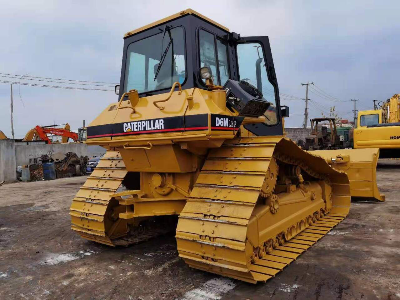 CATERPILLAR D6M - Bulldozer: picture 3 CATERPILLAR D6M - Bulldozer: picture 3