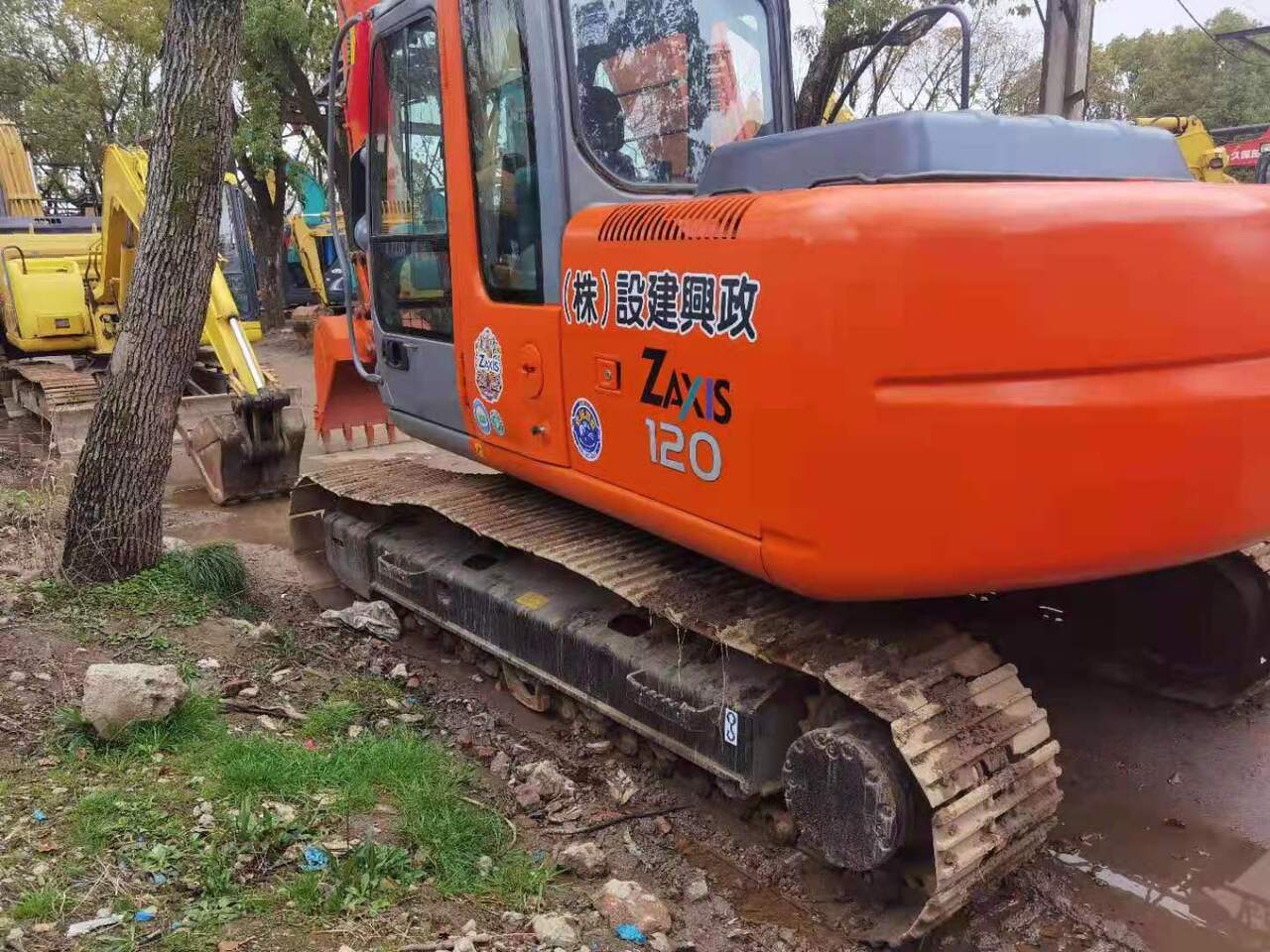 HITACHI ZX120-6 - Crawler excavator: picture 3 HITACHI ZX120-6 - Crawler excavator: picture 3