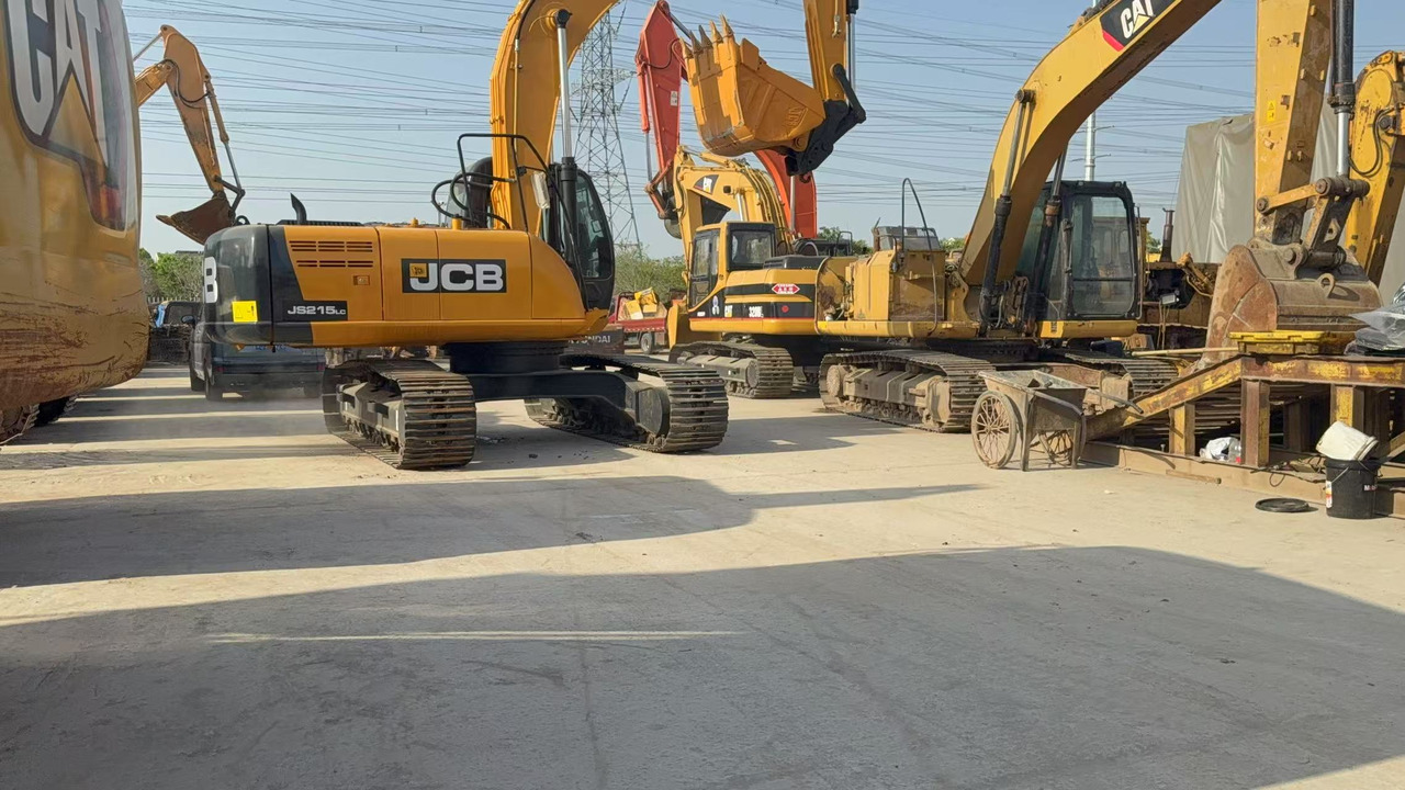JCB JS215LC - Crawler excavator: picture 1 JCB JS215LC - Crawler excavator: picture 1