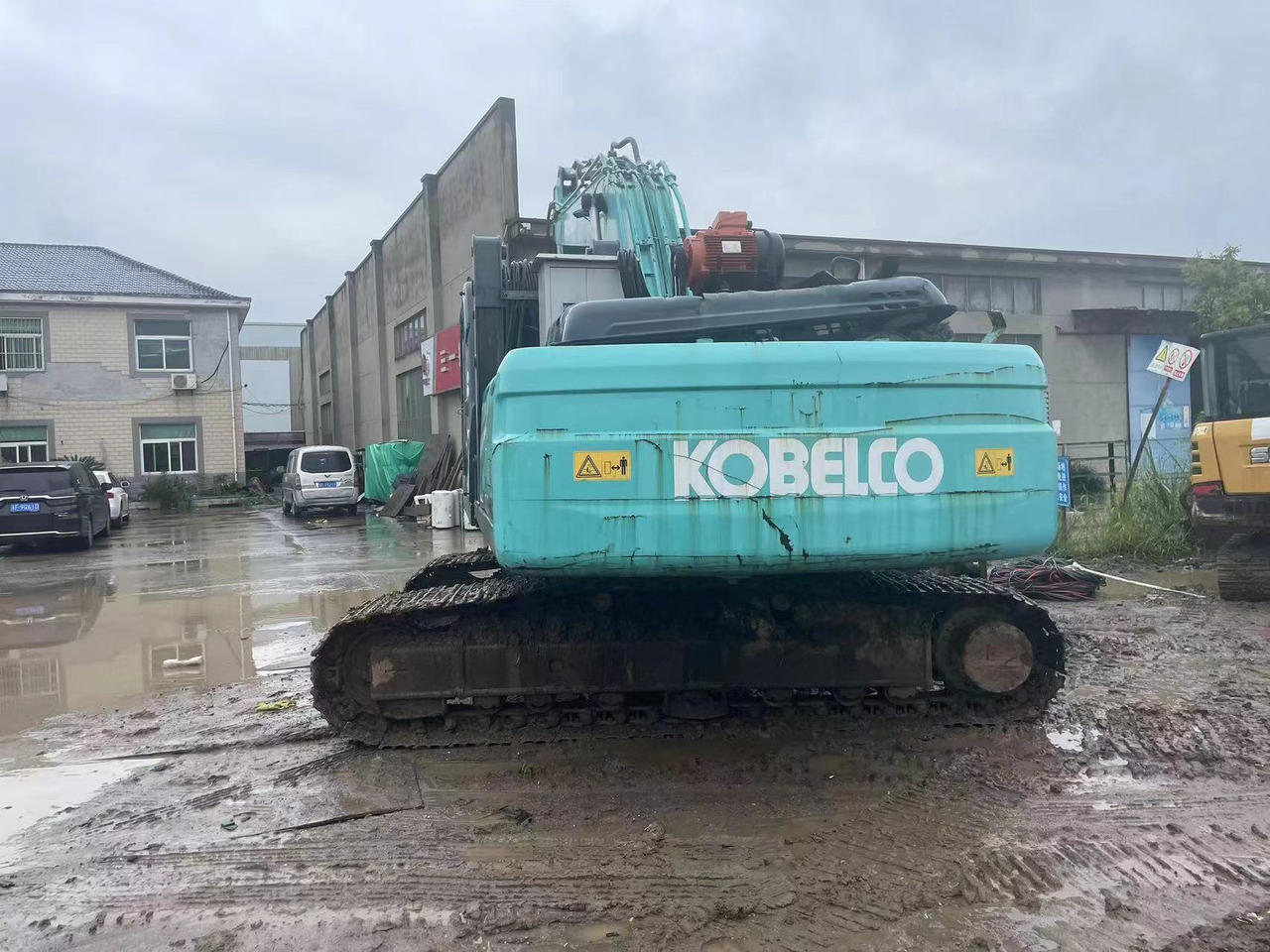 KOBELCO SK200-8 - Crawler excavator: picture 5 KOBELCO SK200-8 - Crawler excavator: picture 5