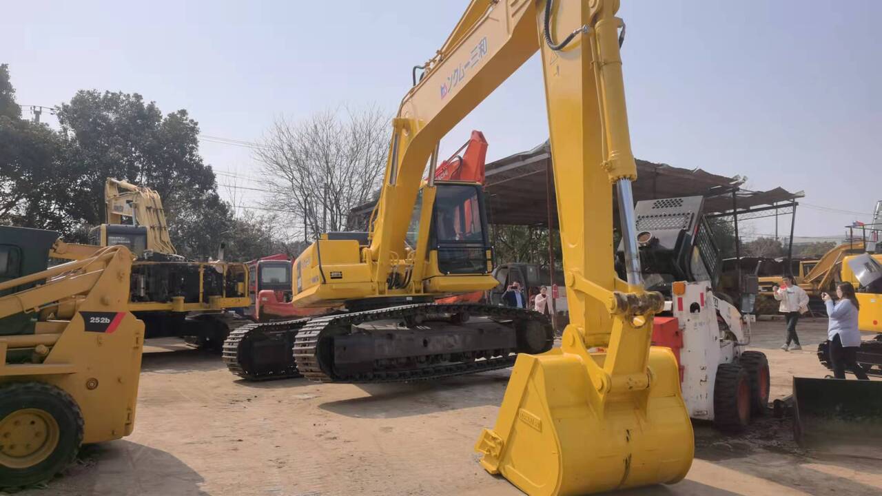 KOMATSU PC300-7 - Crawler excavator: picture 2 KOMATSU PC300-7 - Crawler excavator: picture 2
