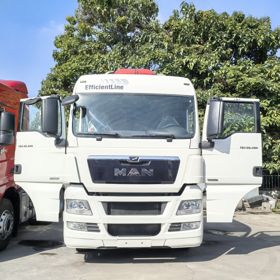 MAN 6x4 Tractor Truck - Tractor unit: picture 2 MAN 6x4 Tractor Truck - Tractor unit: picture 2