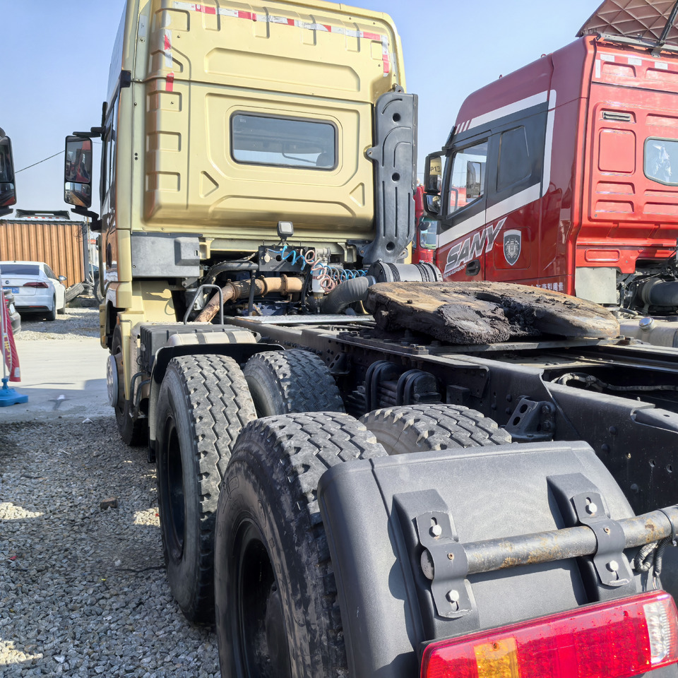 SHACMAN X3000 6x4 - Tractor unit: picture 4 SHACMAN X3000 6x4 - Tractor unit: picture 4