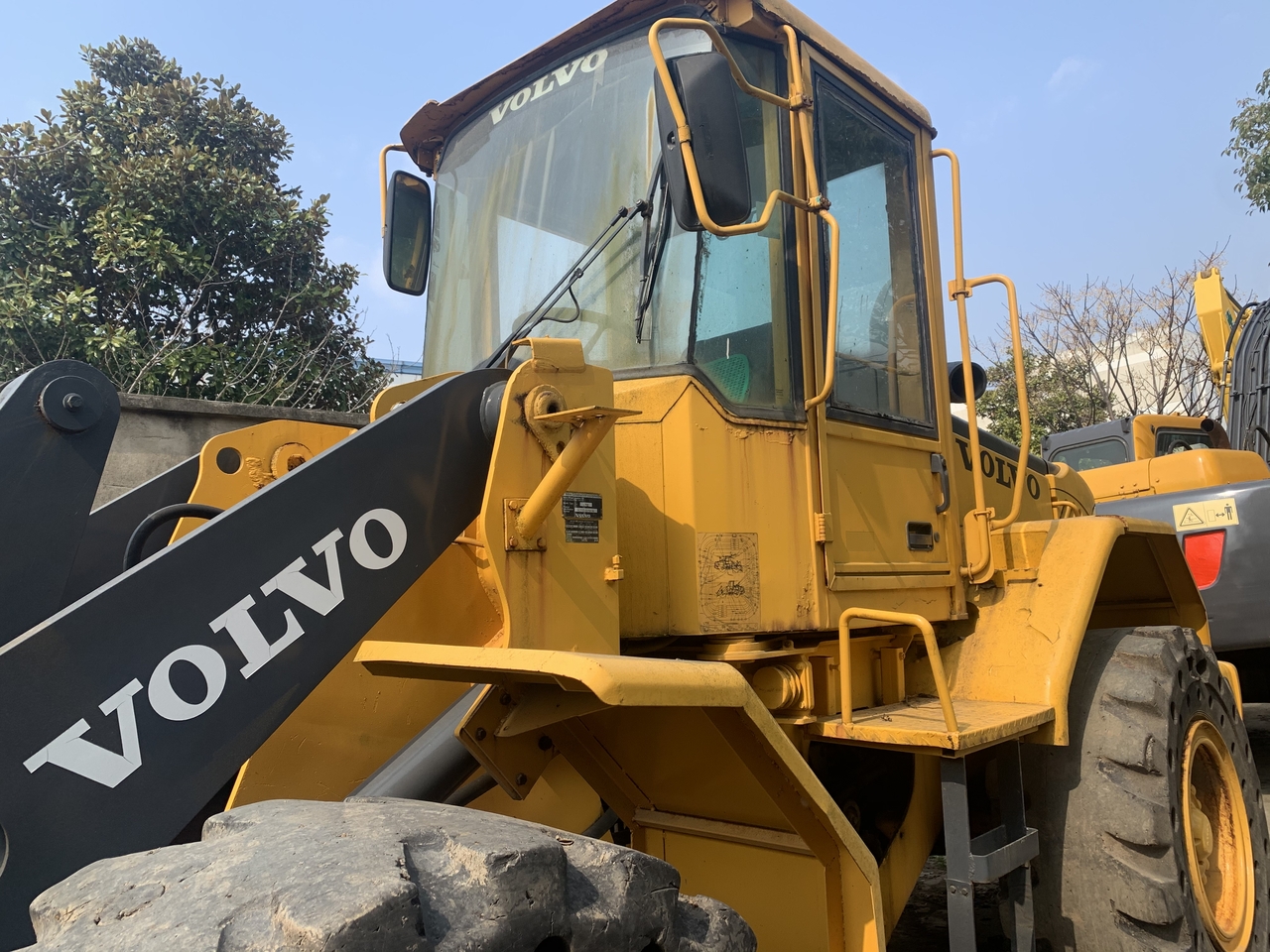 VOLVO L70E - Wheel loader: picture 3 VOLVO L70E - Wheel loader: picture 3