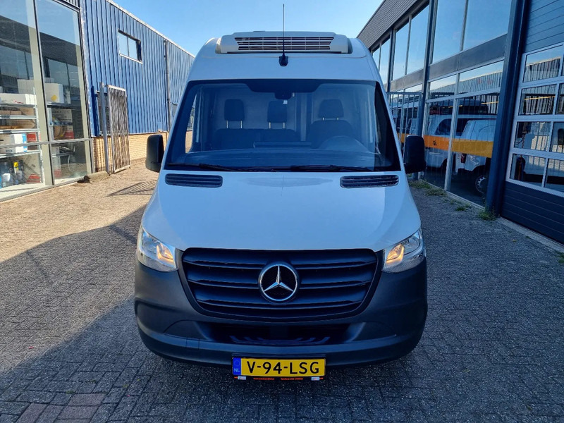 Mercedes-Benz Sprinter 314 CDI Maxi Koelwagen Thermo-King V300max st 230V Euro 6 - Refrigerated van: picture 3 Mercedes-Benz Sprinter 314 CDI Maxi Koelwagen Thermo-King V300max st 230V Euro 6 - Refrigerated van: picture 3