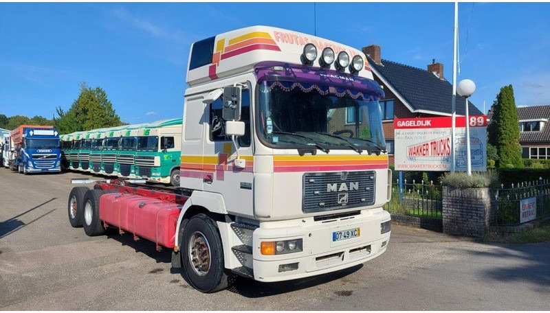 MAN 26.463 26 463 6x2 Chassis Manual - Cab chassis truck: picture 2 MAN 26.463 26 463 6x2 Chassis Manual - Cab chassis truck: picture 2