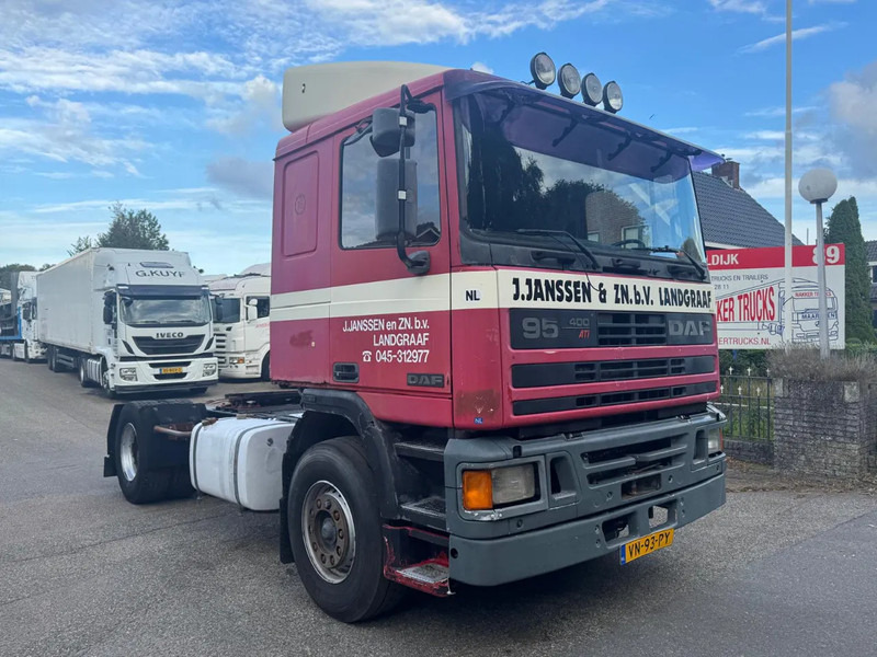 DAF 95.400 ATI 4X2 Holland Truck - Tractor unit: picture 3 DAF 95.400 ATI 4X2 Holland Truck - Tractor unit: picture 3