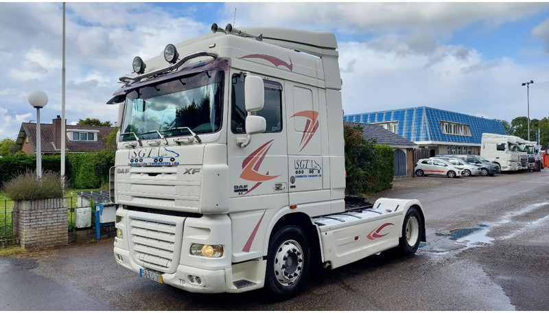 DAF XF 105.410 Retarder - Tractor unit: picture 1 DAF XF 105.410 Retarder - Tractor unit: picture 1