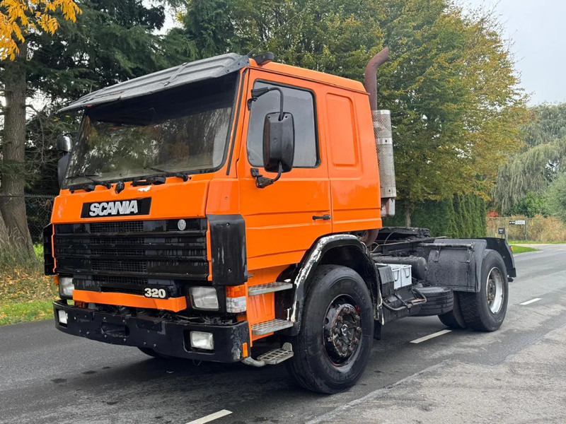 Scania P113-320 BIG AXLE FULL STEEL SPRING MANUAL GEARBOX - Tractor unit: picture 1 Scania P113-320 BIG AXLE FULL STEEL SPRING MANUAL GEARBOX - Tractor unit: picture 1