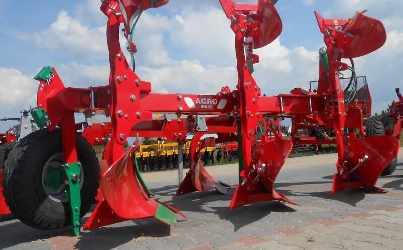 AGRO-MASZ Pług obrotowy 3-skibowy - Plow: picture 1 AGRO-MASZ Pług obrotowy 3-skibowy - Plow: picture 1
