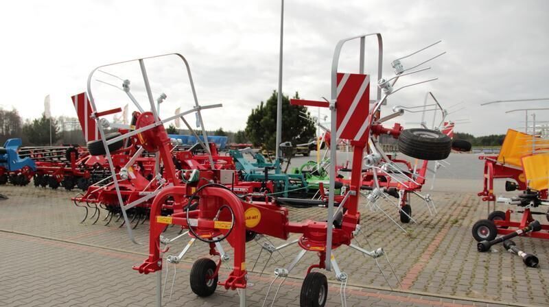 JAR-MET Kreiselwender/ Rotary tedder/ Przetrząsacz karuzelowy - Tedder/ Rake: picture 4 JAR-MET Kreiselwender/ Rotary tedder/ Przetrząsacz karuzelowy - Tedder/ Rake: picture 4