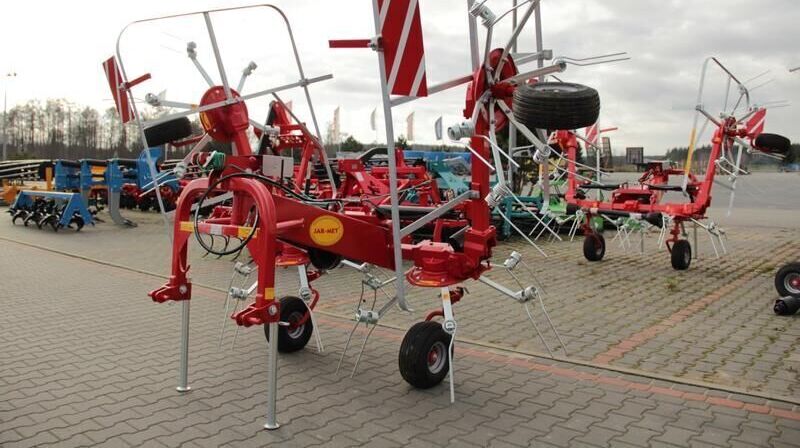 JAR-MET Kreiselwender/ Rotary tedder/ Przetrząsacz karuzelowy - Tedder/ Rake: picture 1 JAR-MET Kreiselwender/ Rotary tedder/ Przetrząsacz karuzelowy - Tedder/ Rake: picture 1