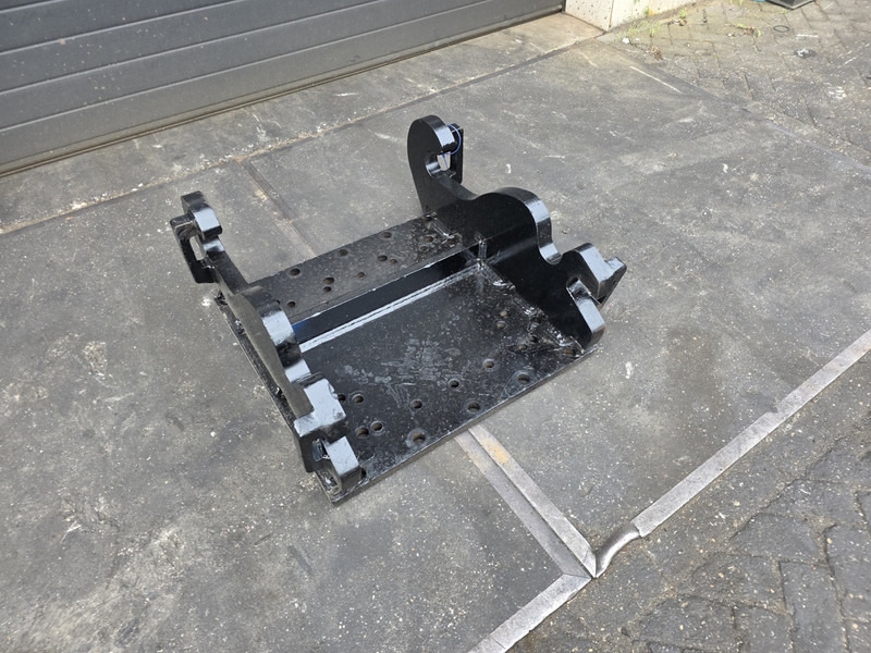 Kopplaat cw45 breedt adapter plate hammer plate verachtert cw45 - Quick coupler for Construction machinery: picture 2 Kopplaat cw45 breedt adapter plate hammer plate verachtert cw45 - Quick coupler for Construction machinery: picture 2