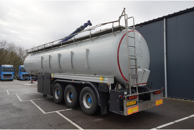 Dijkstra 3 AXLE TANK TRAILER 36 M3 - Tank semi-trailer: picture 5 Dijkstra 3 AXLE TANK TRAILER 36 M3 - Tank semi-trailer: picture 5
