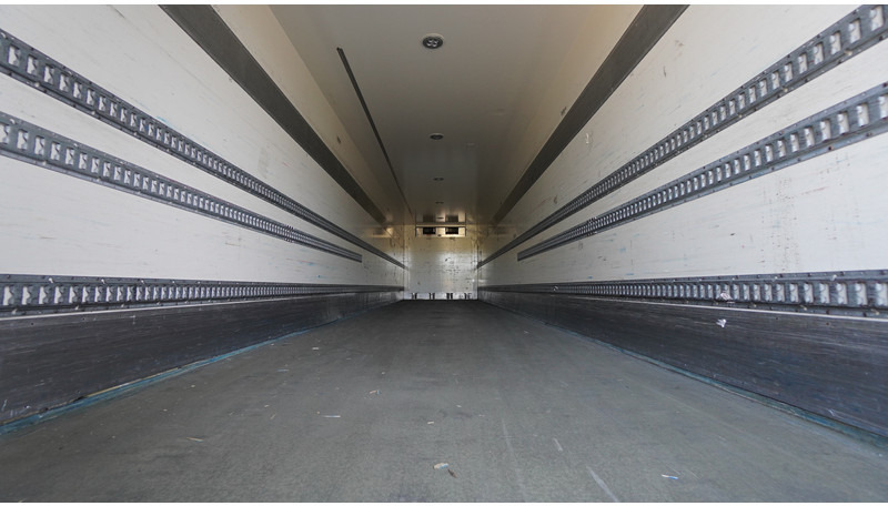 H.T.F. 3 AXLE FRIGO TRAILER CARRIER VECTOR 1800 - Refrigerator semi-trailer: picture 4 H.T.F. 3 AXLE FRIGO TRAILER CARRIER VECTOR 1800 - Refrigerator semi-trailer: picture 4