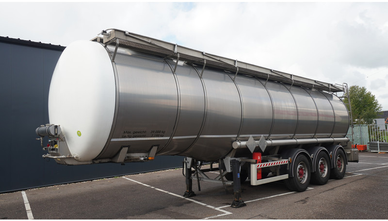 Indox 3 AXLE ADR CHEMICAL AD-BLUE TANK TRAILER 35.115LTR - Tank semi-trailer: picture 2 Indox 3 AXLE ADR CHEMICAL AD-BLUE TANK TRAILER 35.115LTR - Tank semi-trailer: picture 2