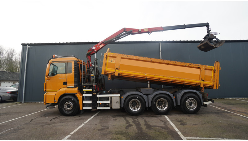 MAN TGS 35.440 8X4 2 SIDE TIPPER WITH HMF Z 1943 CRANE 415.000KM - Crane truck: picture 1 MAN TGS 35.440 8X4 2 SIDE TIPPER WITH HMF Z 1943 CRANE 415.000KM - Crane truck: picture 1