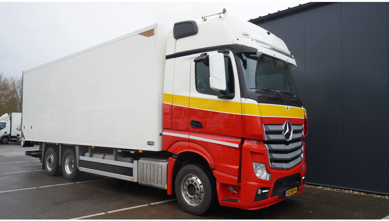 Mercedes-Benz ACTROS 2745 6X2 FRIGO 860.000KM - Refrigerator truck: picture 4 Mercedes-Benz ACTROS 2745 6X2 FRIGO 860.000KM - Refrigerator truck: picture 4