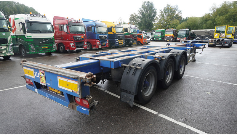 Pacton 3 AXLE MULTI CONTAINER TRANSPORT TRAILER EXTENDABLE 45 FT - Container transporter/ Swap body semi-trailer: picture 5 Pacton 3 AXLE MULTI CONTAINER TRANSPORT TRAILER EXTENDABLE 45 FT - Container transporter/ Swap body semi-trailer: picture 5