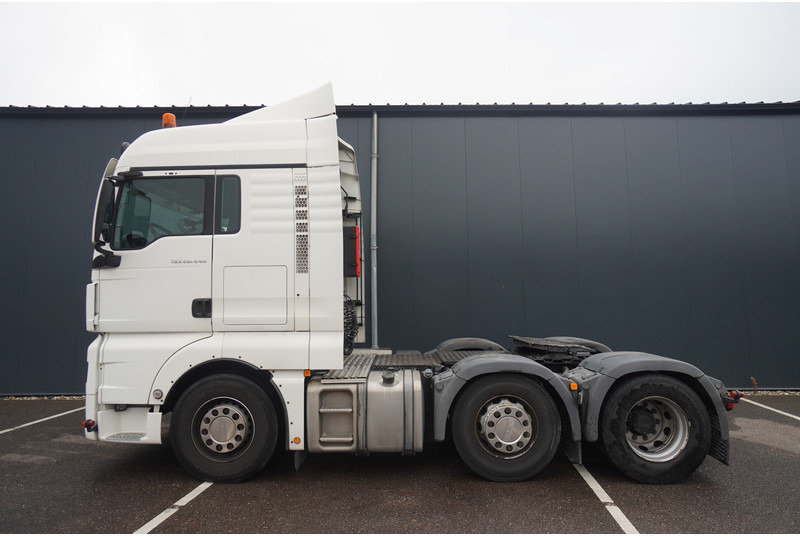 Tractor unit MAN TGX 26.440 6X2 684.200KM: picture 1