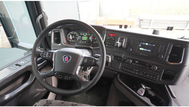 Scania R 450 TOPLINE EURO 6 RETARDER - Tractor unit: picture 5 Scania R 450 TOPLINE EURO 6 RETARDER - Tractor unit: picture 5