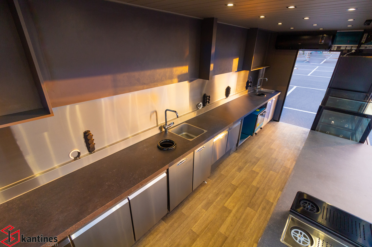 Vending trailer Skretas Box XXL Size: picture 18