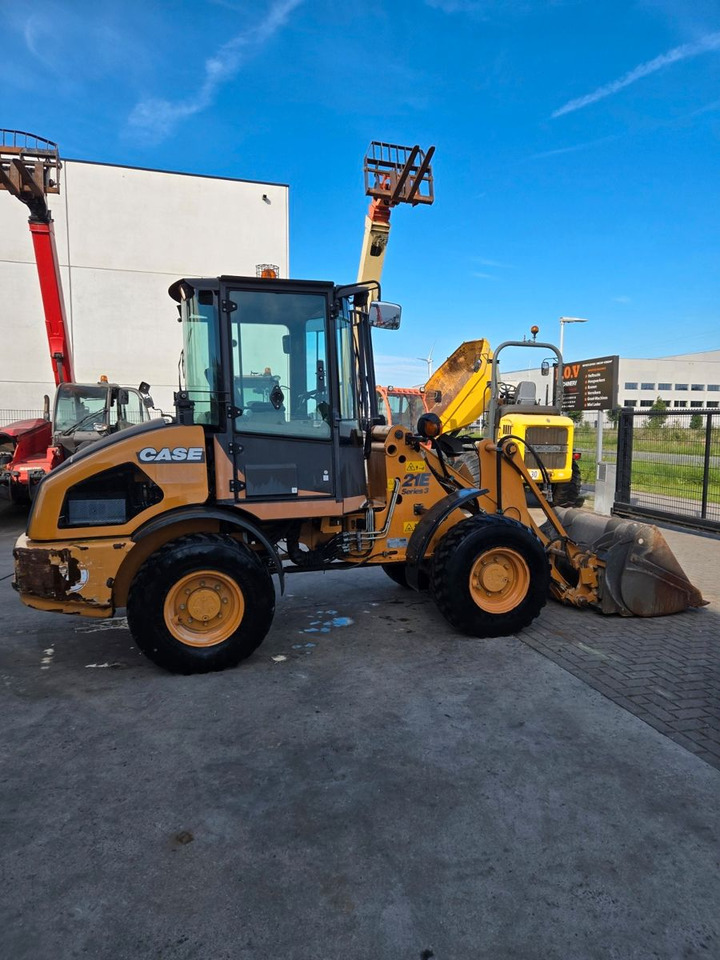 Wheel loader Case 21E: picture 8