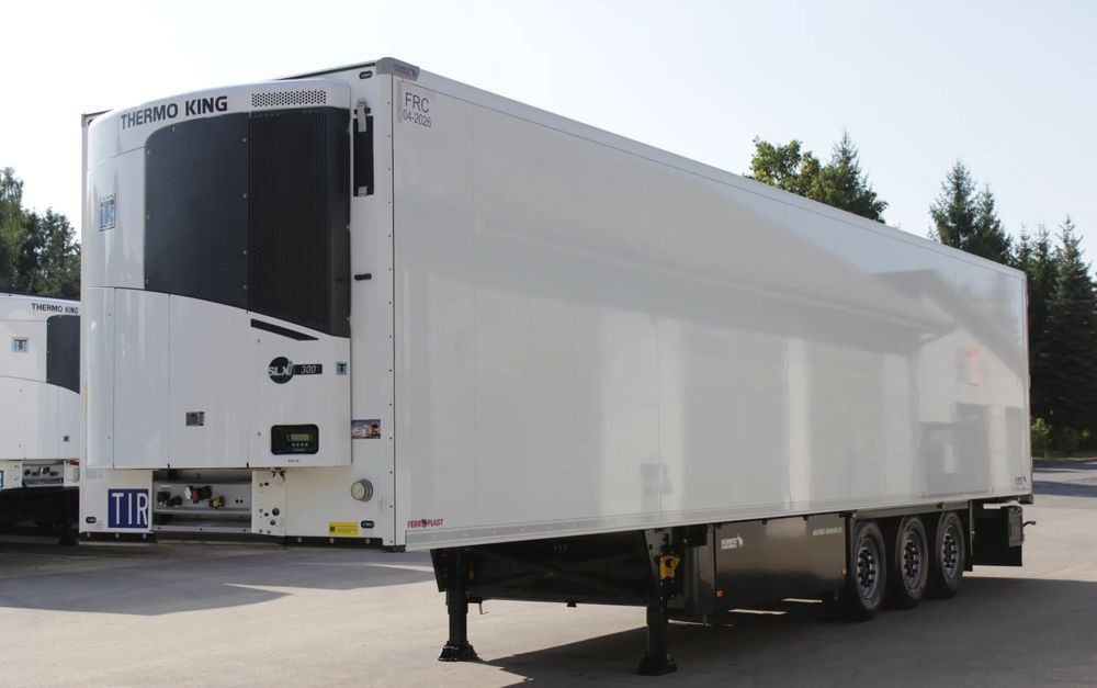 Schmitz Cargobull FP 60 V7 Thermo King SLXi 300 / 3 820 MTG** / JAK NOWA / ŚCIANA 7 CM / - Refrigerator semi-trailer: picture 1 Schmitz Cargobull FP 60 V7 Thermo King SLXi 300 / 3 820 MTG** / JAK NOWA / ŚCIANA 7 CM / - Refrigerator semi-trailer: picture 1
