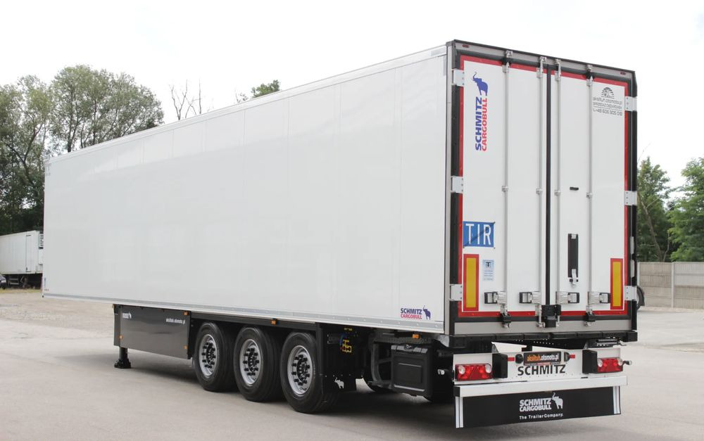 Schmitz Cargobull FP 60 V7 Thermo King SLXi 300 / DOPPELSTOCK / JAK NOWA / ŚCIANA 7 CM / - Refrigerator semi-trailer: picture 4 Schmitz Cargobull FP 60 V7 Thermo King SLXi 300 / DOPPELSTOCK / JAK NOWA / ŚCIANA 7 CM / - Refrigerator semi-trailer: picture 4
