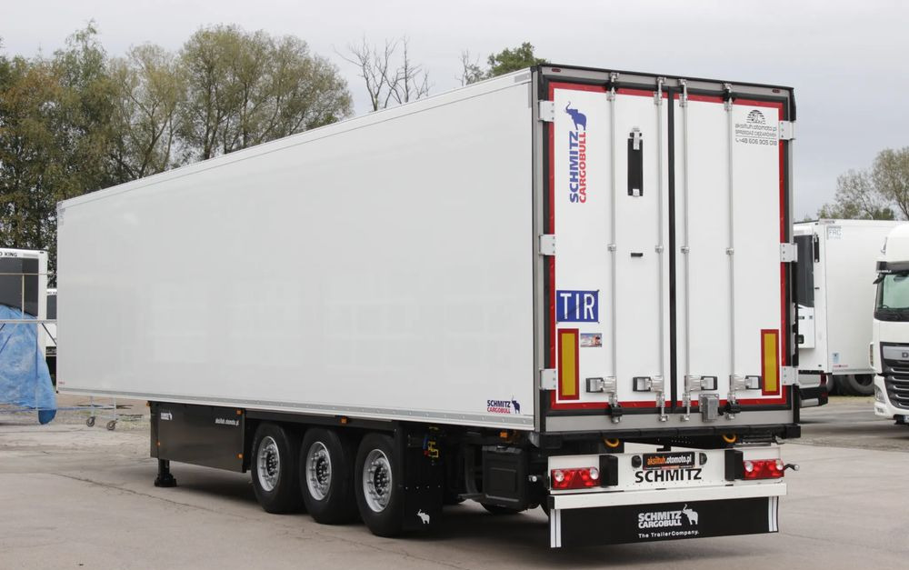Schmitz Cargobull FP 60 V7 Thermo King SLXi 300 / JAK NOWA / ŚCIANA 7 CM / - Refrigerator semi-trailer: picture 2 Schmitz Cargobull FP 60 V7 Thermo King SLXi 300 / JAK NOWA / ŚCIANA 7 CM / - Refrigerator semi-trailer: picture 2