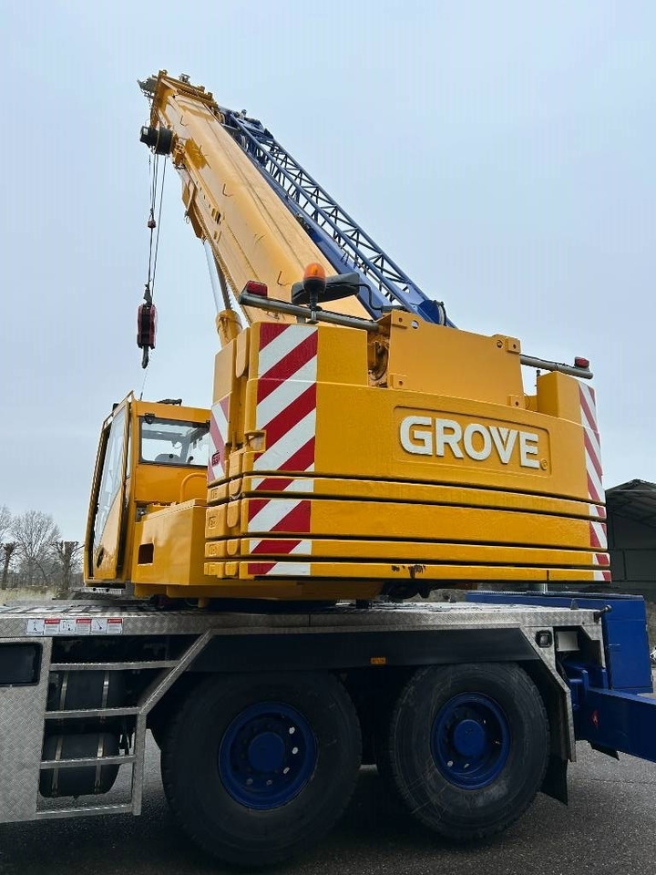 All terrain crane Grove GMK 3055: picture 17